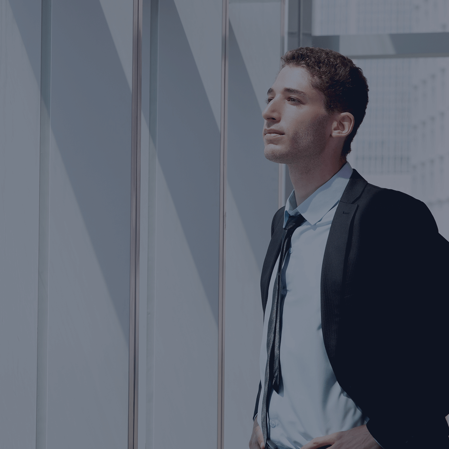 RYOEX Trading Platform Hero Background