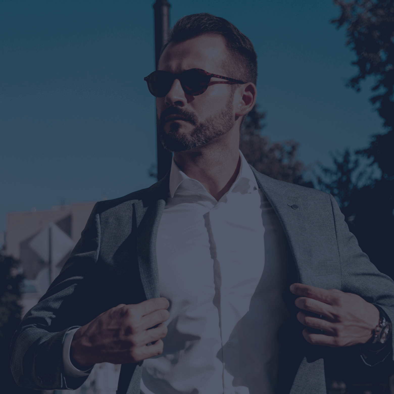 RYOEX Trading Platform Hero Background